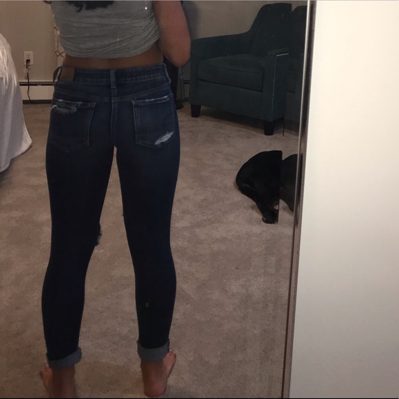 American Eagle Ripped Jeans 
